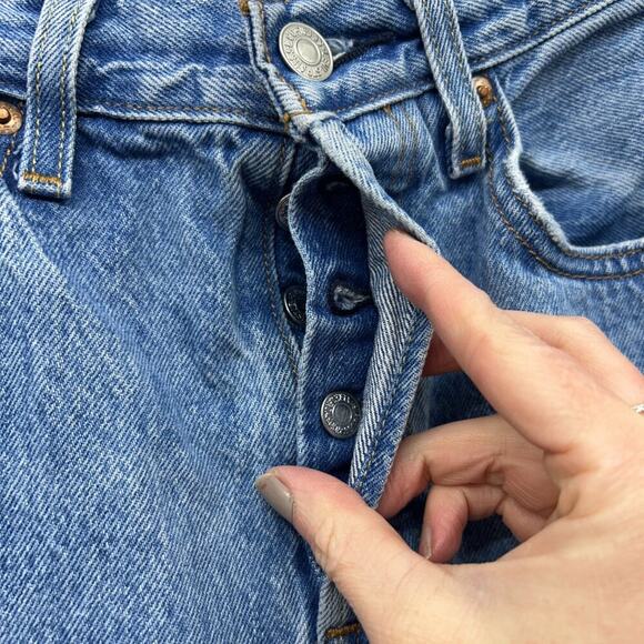 Levi's High Waist High Rise Button Fly Distressed Jeans 26 x 30 Inseam - Picture 5 of 7